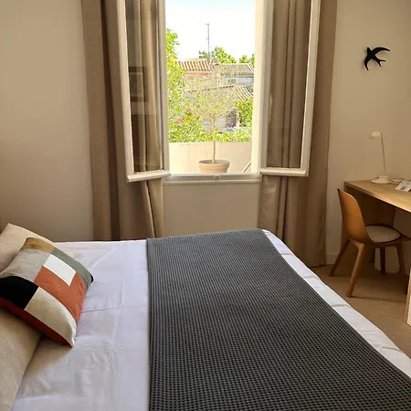 Bel Terrasse Intra Muros - Certifie Etoiles De France Эг-Морт