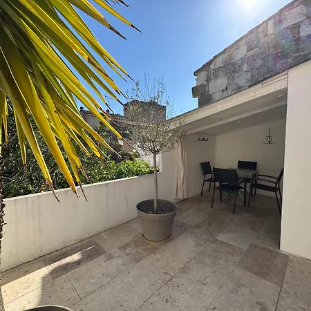 Bel Terrasse Intra Muros - Certifie Etoiles De France Apartament *